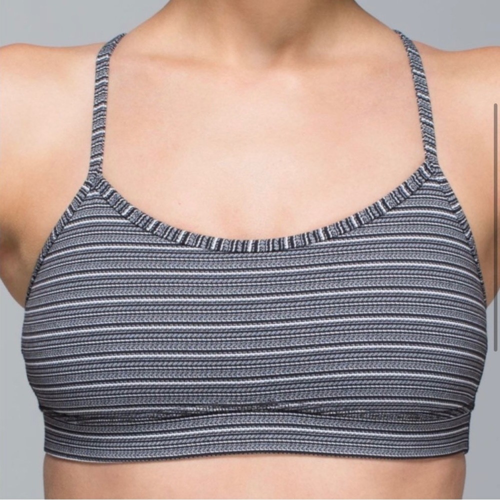 Lululemon Flow Y sports bra